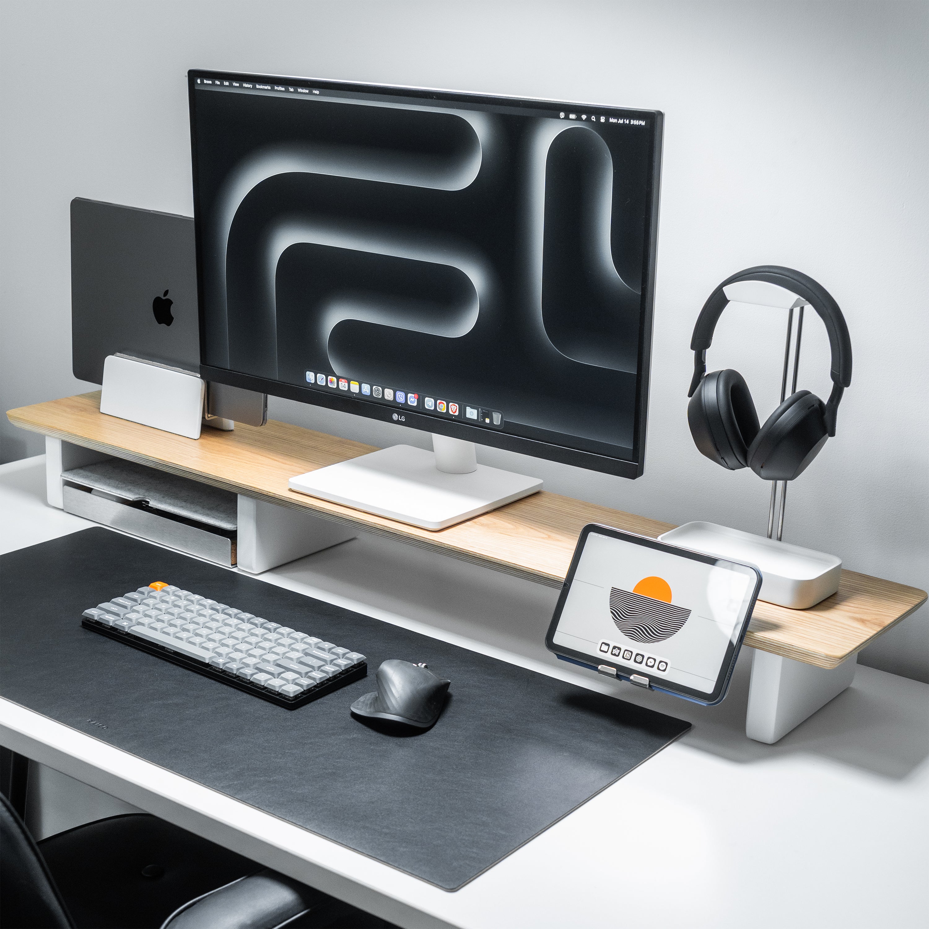 Desk Shelf Cockpit | Oak